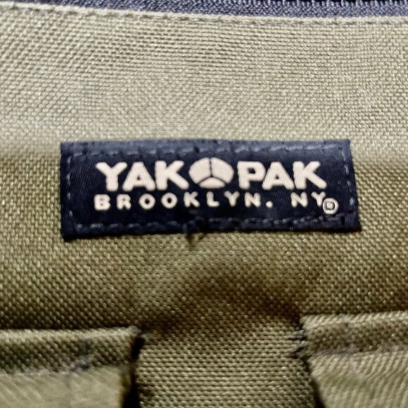 Vintage Yak Pak - Olive Drab - Near Mint - Picture 9 of 9
